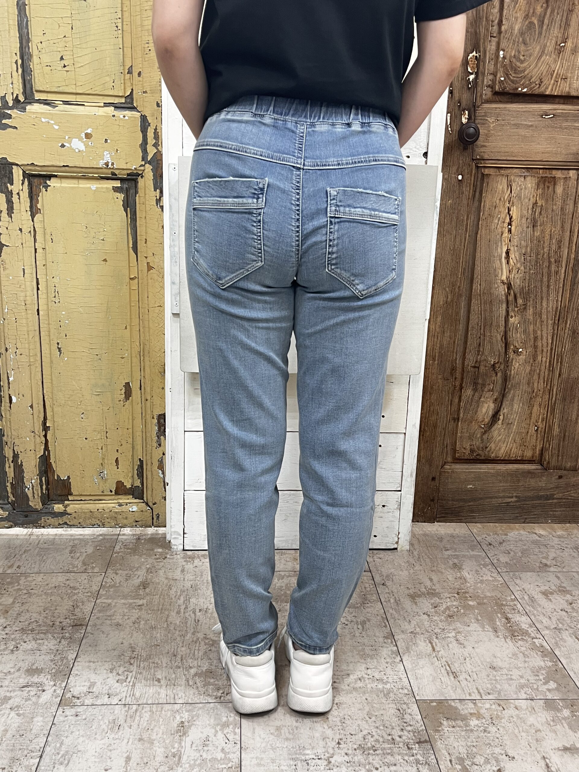 ［PASSIONE］ストレッチデニムパンツ - 画像 (4)